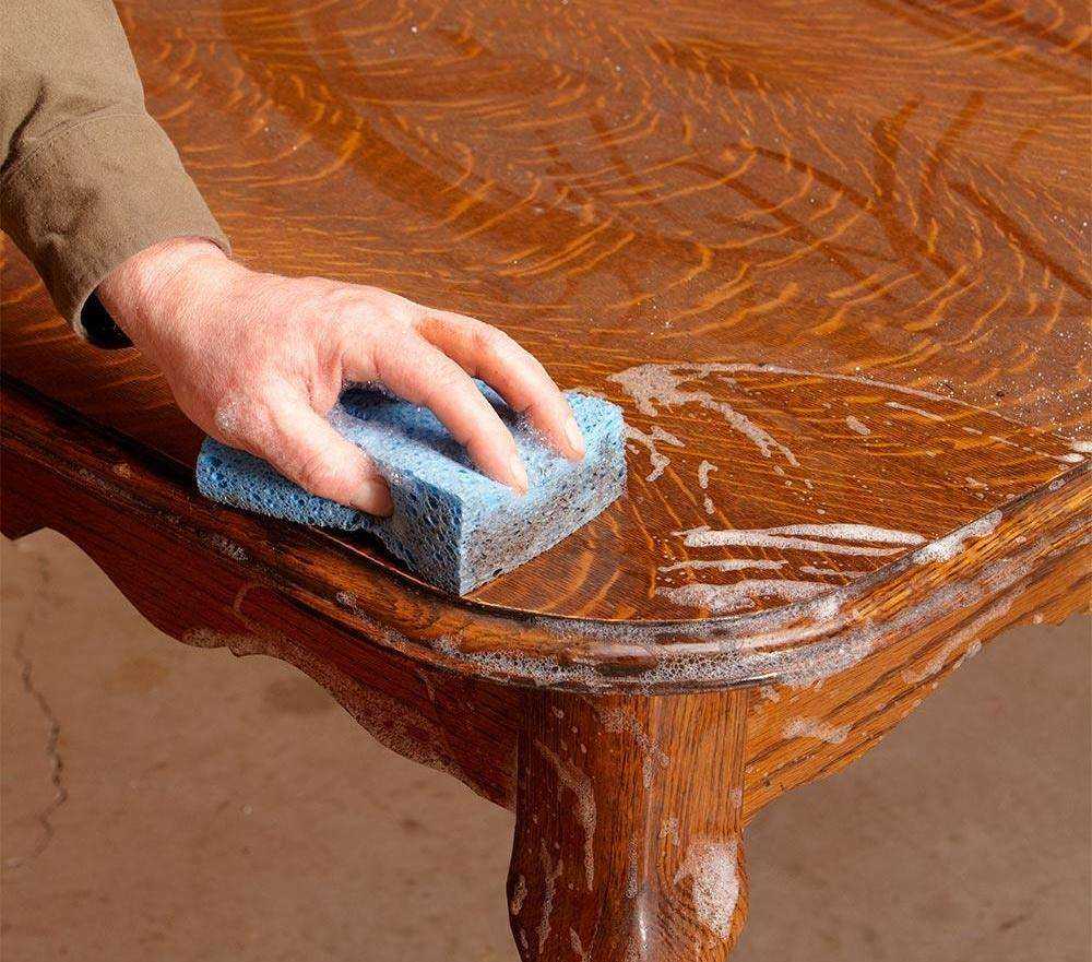Для чего необходим полироль для мебели с воском и без: как выбрать подходящий и как сделать полирующий состав своими руками