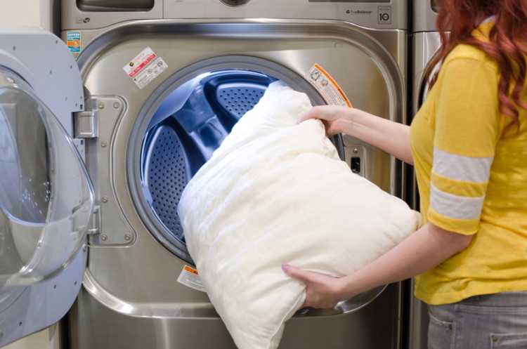 Можно ли стирать подушку в стиральной машине: правильный уход, стирка и сушка подушки
