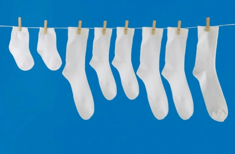 Как отстирать носки белого цвета, простые рекомендации хозяйкам