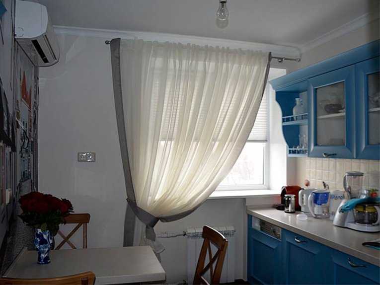 Короткие шторы на кухню — советы по выбору и примеры использования штор короткого типа (155 фото)