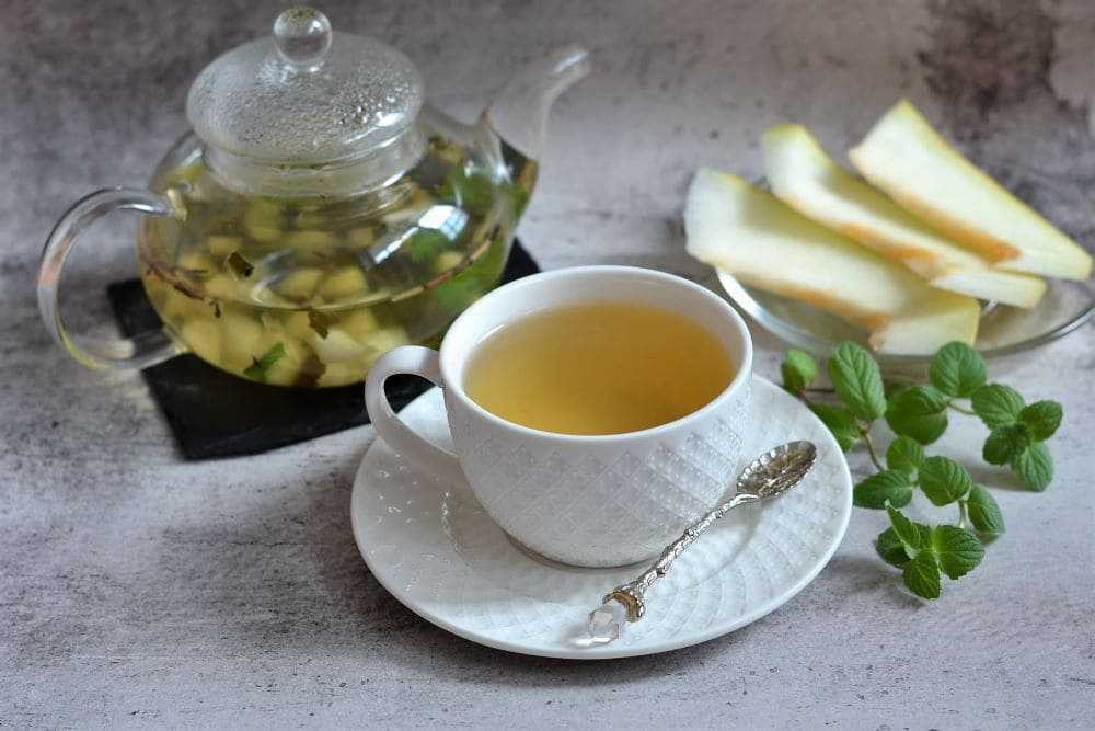 Вкусный чай песня. Вкусный чай. Чай с дыней. Дынный сироп для чая. Солдатский чай.