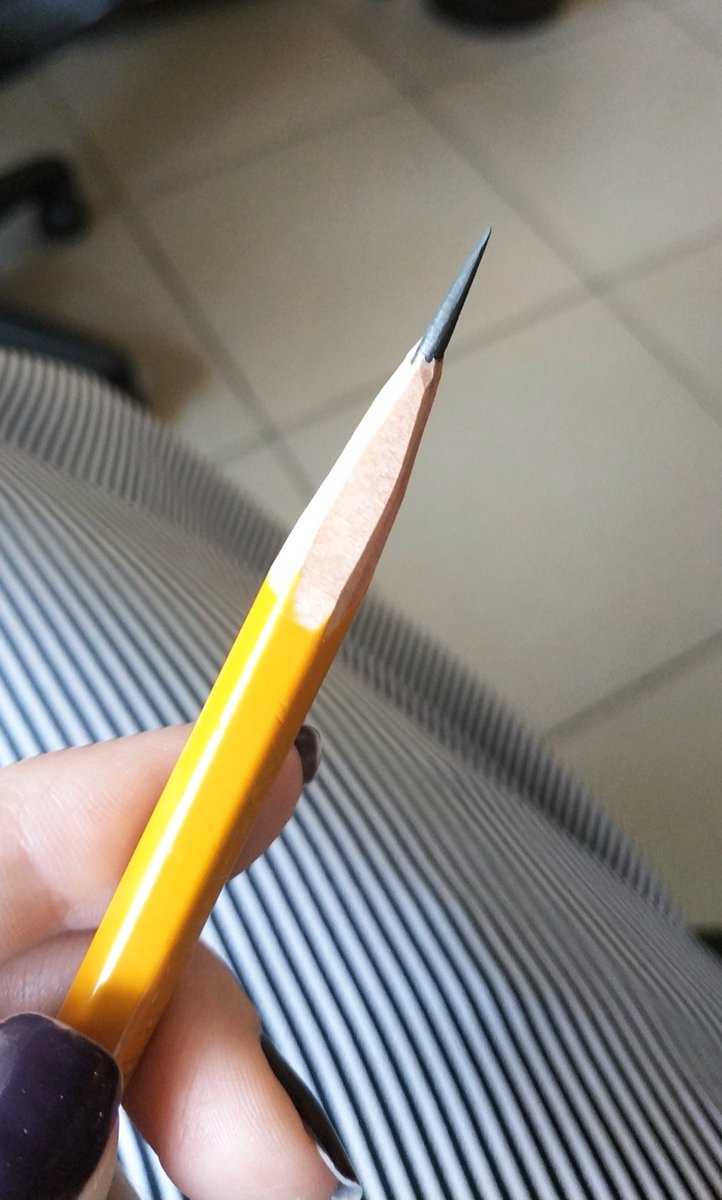 Как точить ножом карандаши? | w6x.ru