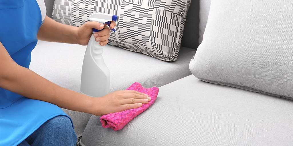 Как избавиться от запаха мочи на диване взрослого человека