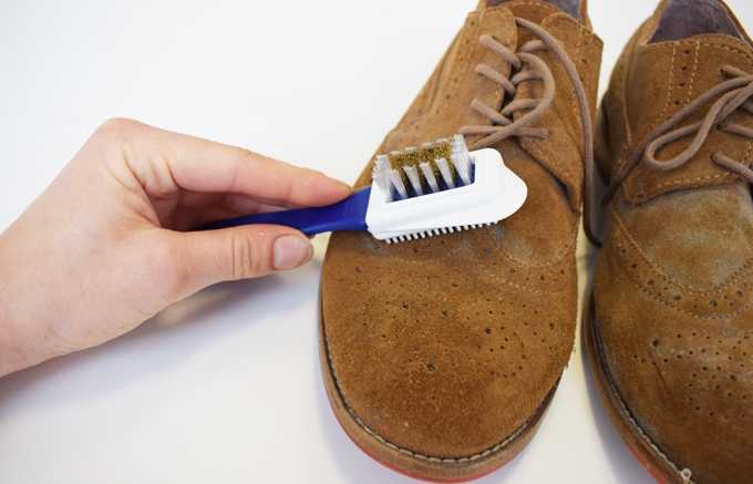 Как восстановить замшевую обувь в домашних условиях