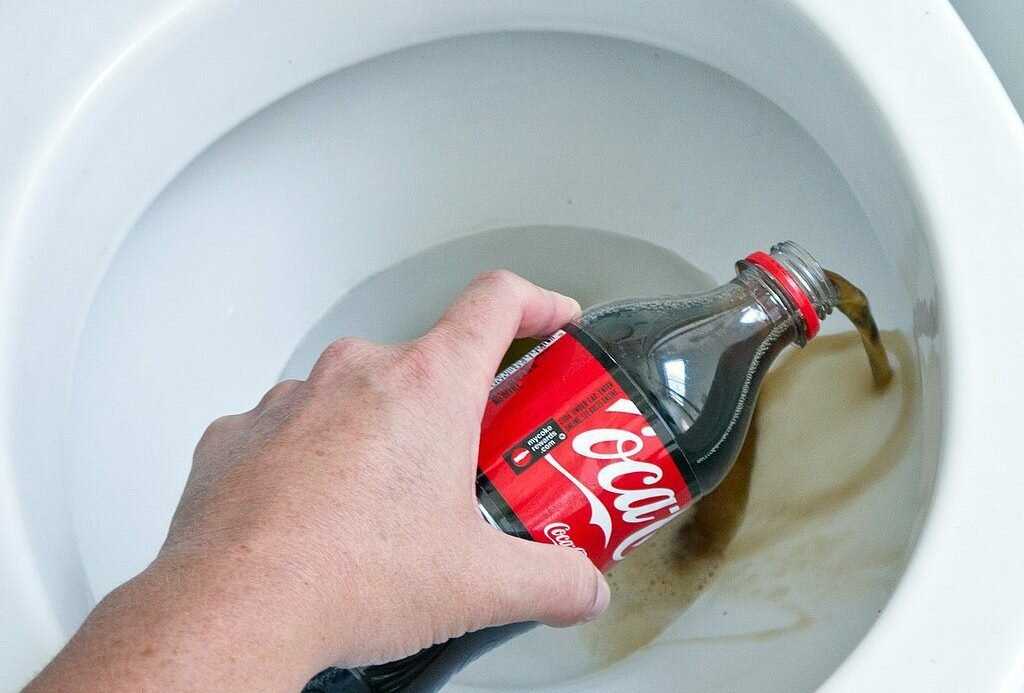 Как почистить чайник кока-колой от накипи: можно ли кипятить, как помыть