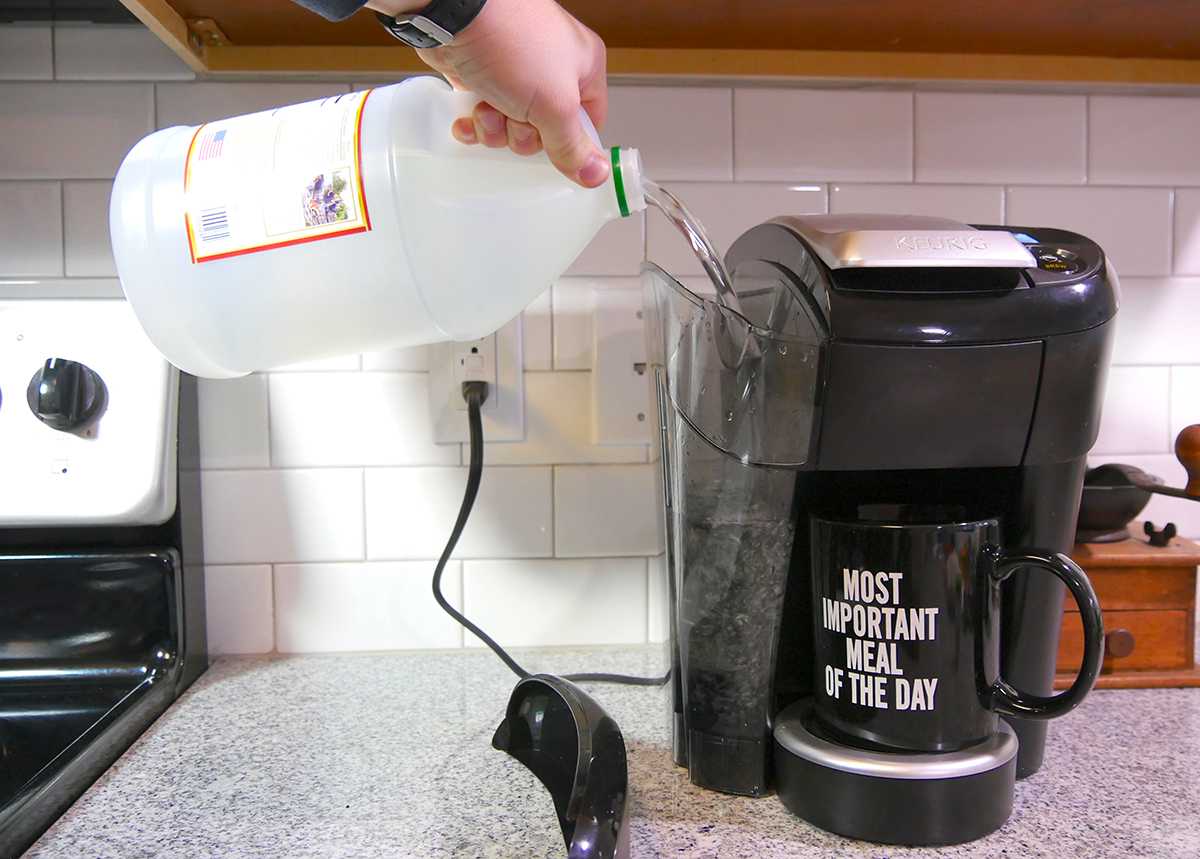 Очистка от накипи кофемашины в домашних условиях лимонной кислотой, как часто нужно