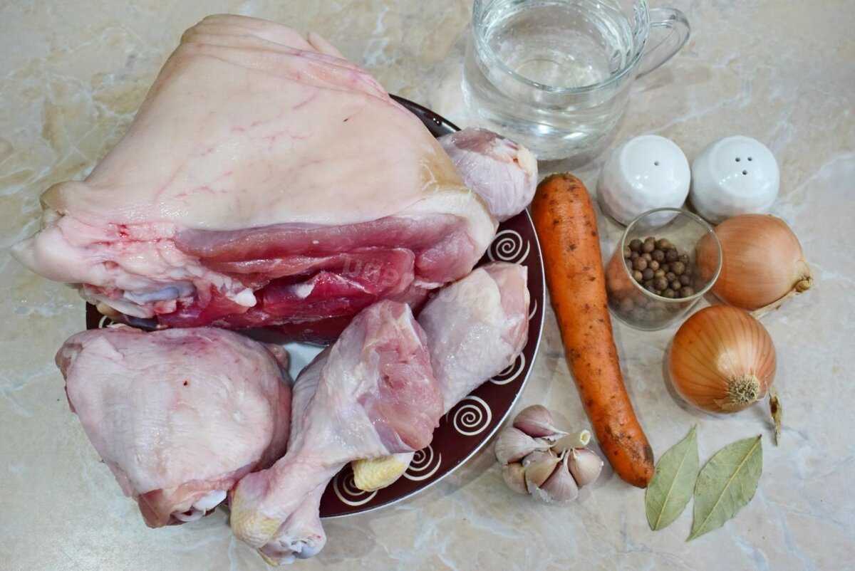Как сварить вкусный холодец: подробный пошаговый рецепт из свиных ножек, рульки и курицы и правила удачного студня без желатина