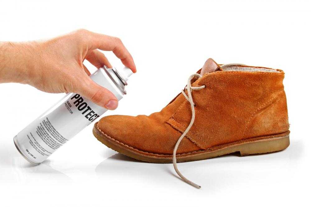 Как почистить замшевые сапоги в домашних условиях. как очистить замшевую обувь от грязи