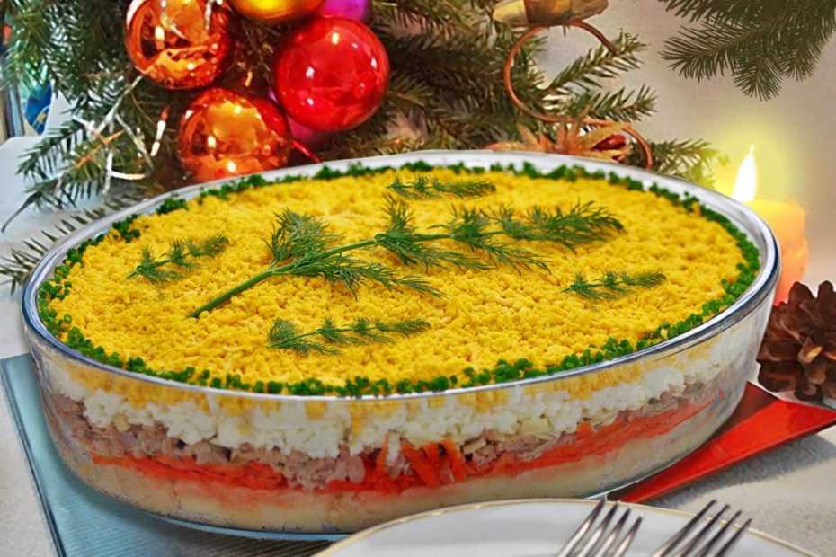 Салат с красной рыбой — рецепты для праздничного стола