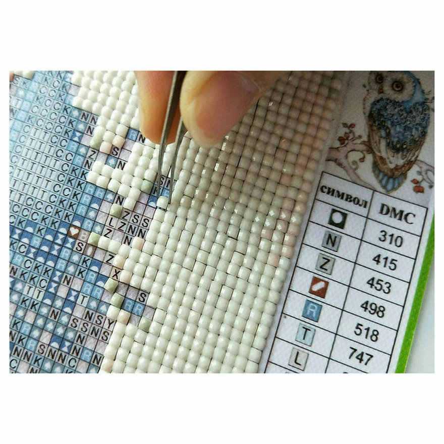 Алмазная вышивка: особенности техники, правила пошива. алмазная вышивка для начинающих своими руками, начало в видео уроках